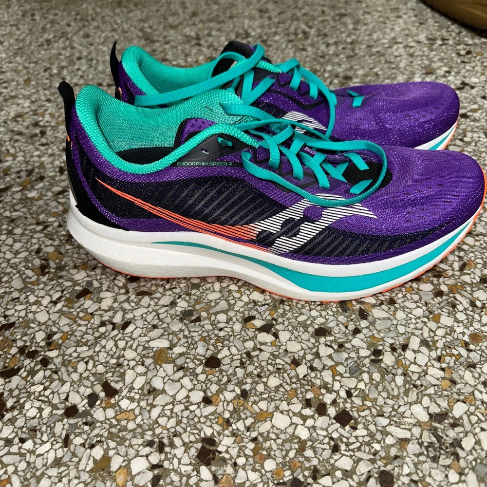 Saucony Endorphin Speed 2